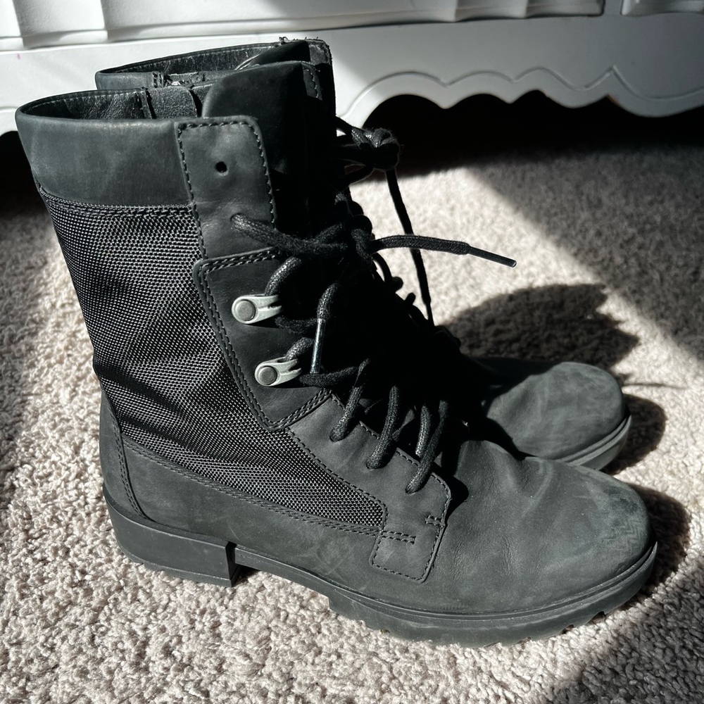 Sorel waterproof boots